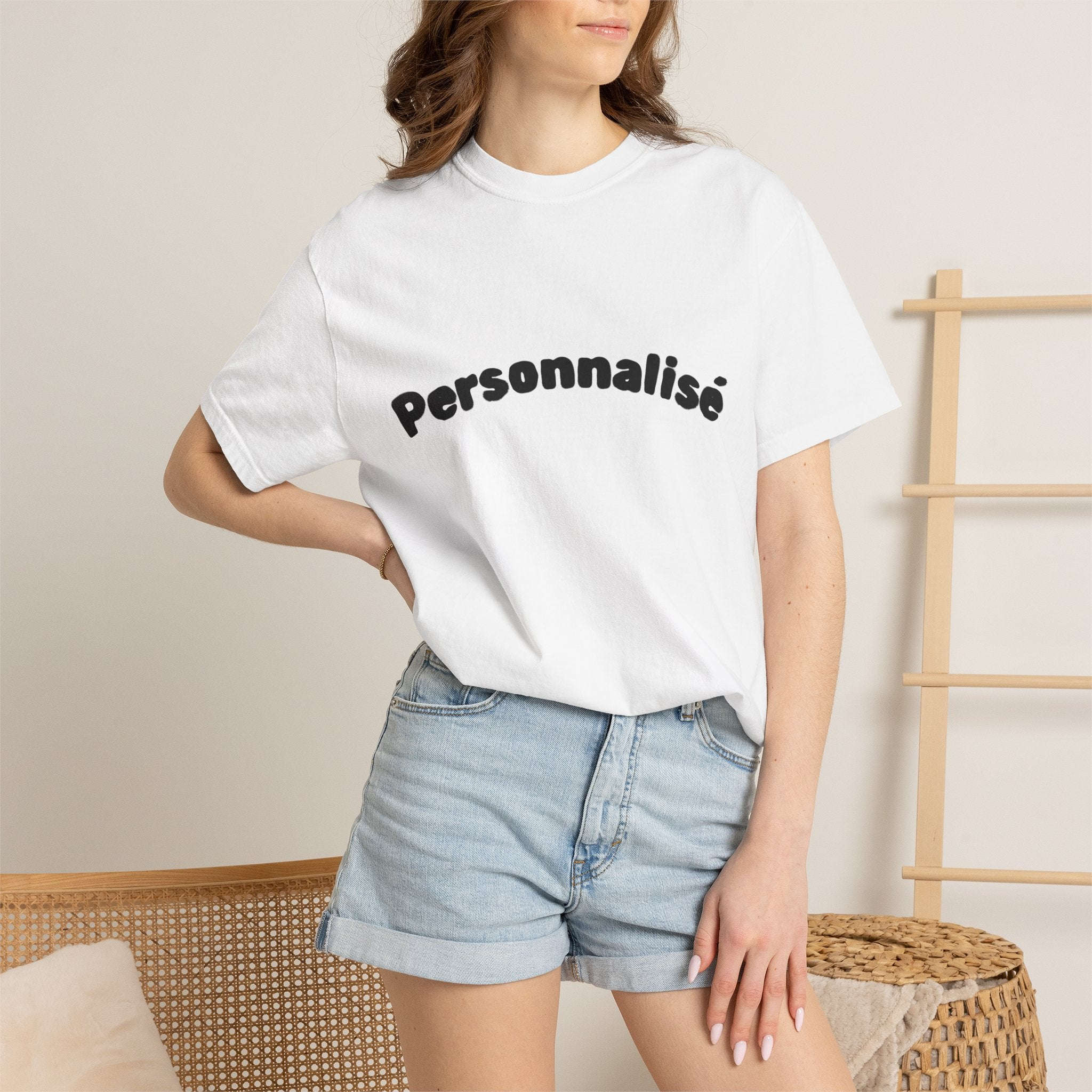 Personalised Curved Text T-Shirt — Custom "Personnalisé" Graphic Tee Etwalo